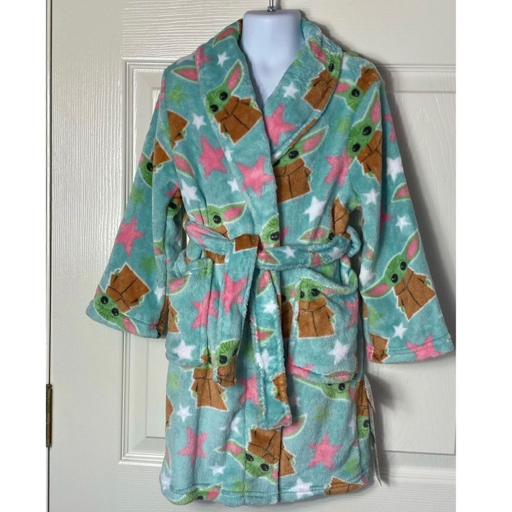 Star Wars Girls Size 6 The Mandalorian Robe